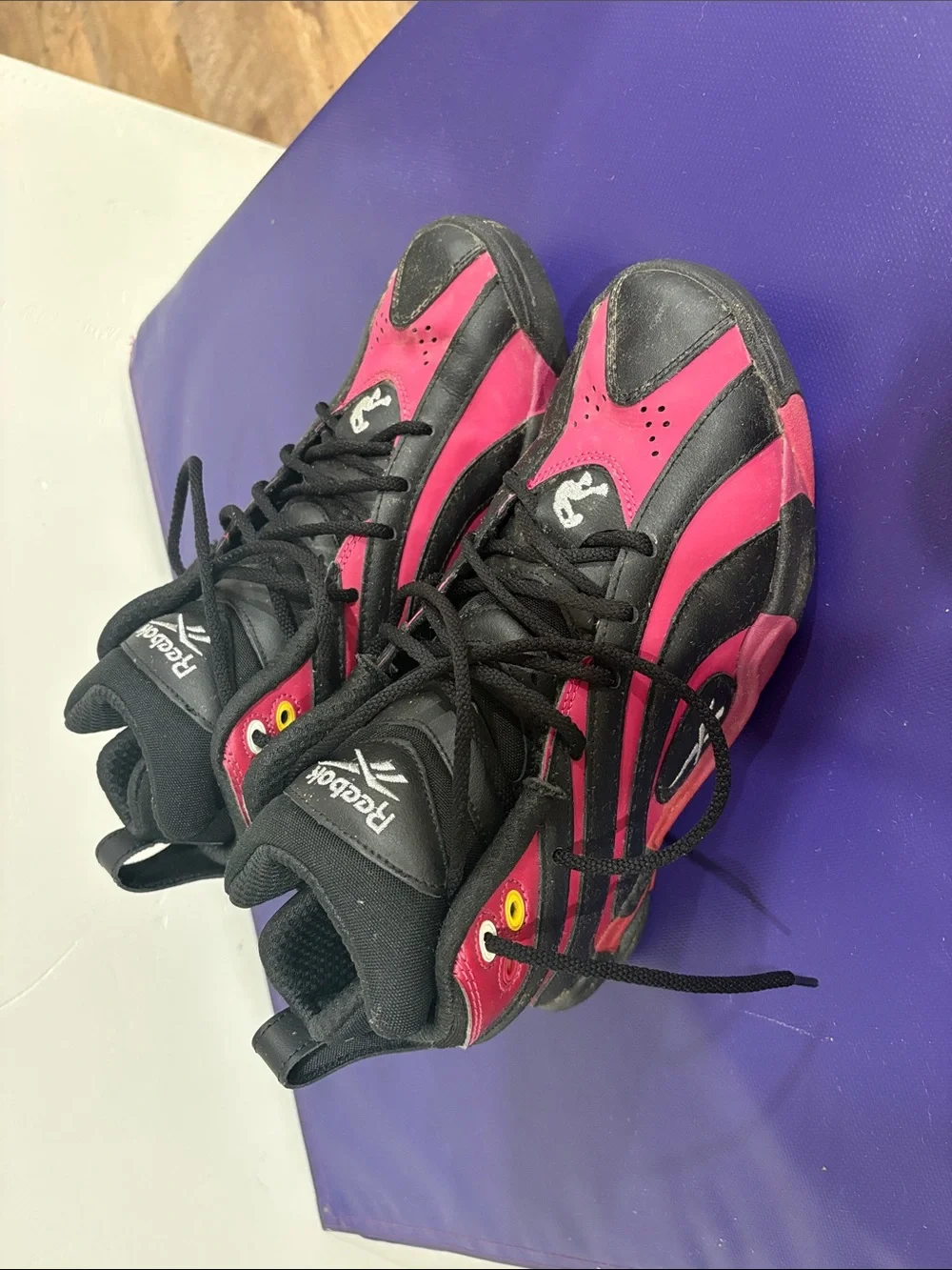 Reebok Allen Iverson Basketball Shoes Red Black Men’s Size 10.5